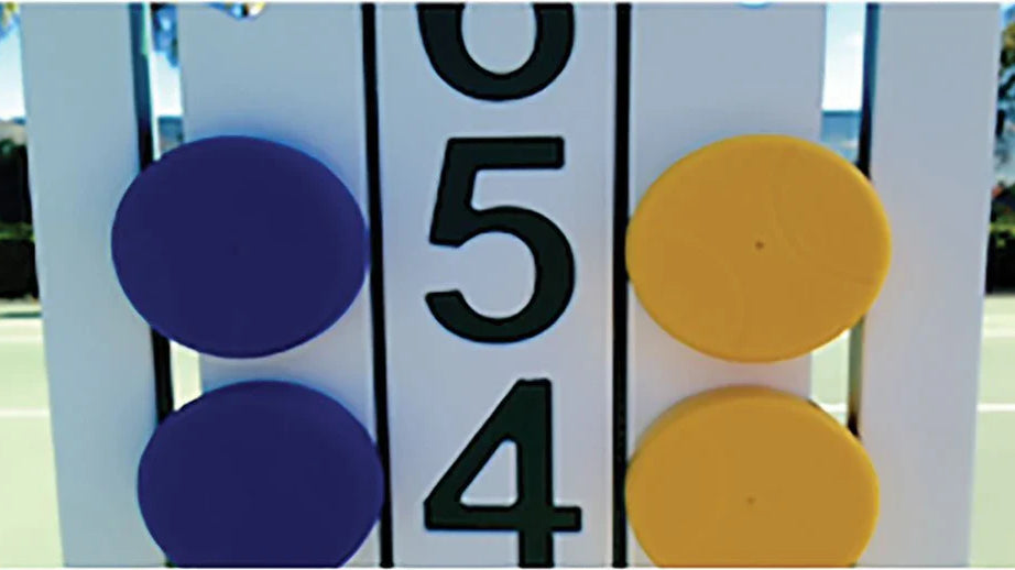 Bocce rules for substitutions with blue-yellow scoreboard