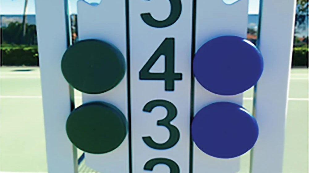 Bocce tips for reading the court with green blue scoreboard