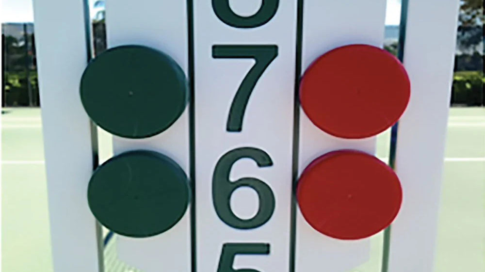 Bocce rules for time limits with green-red scoreboard