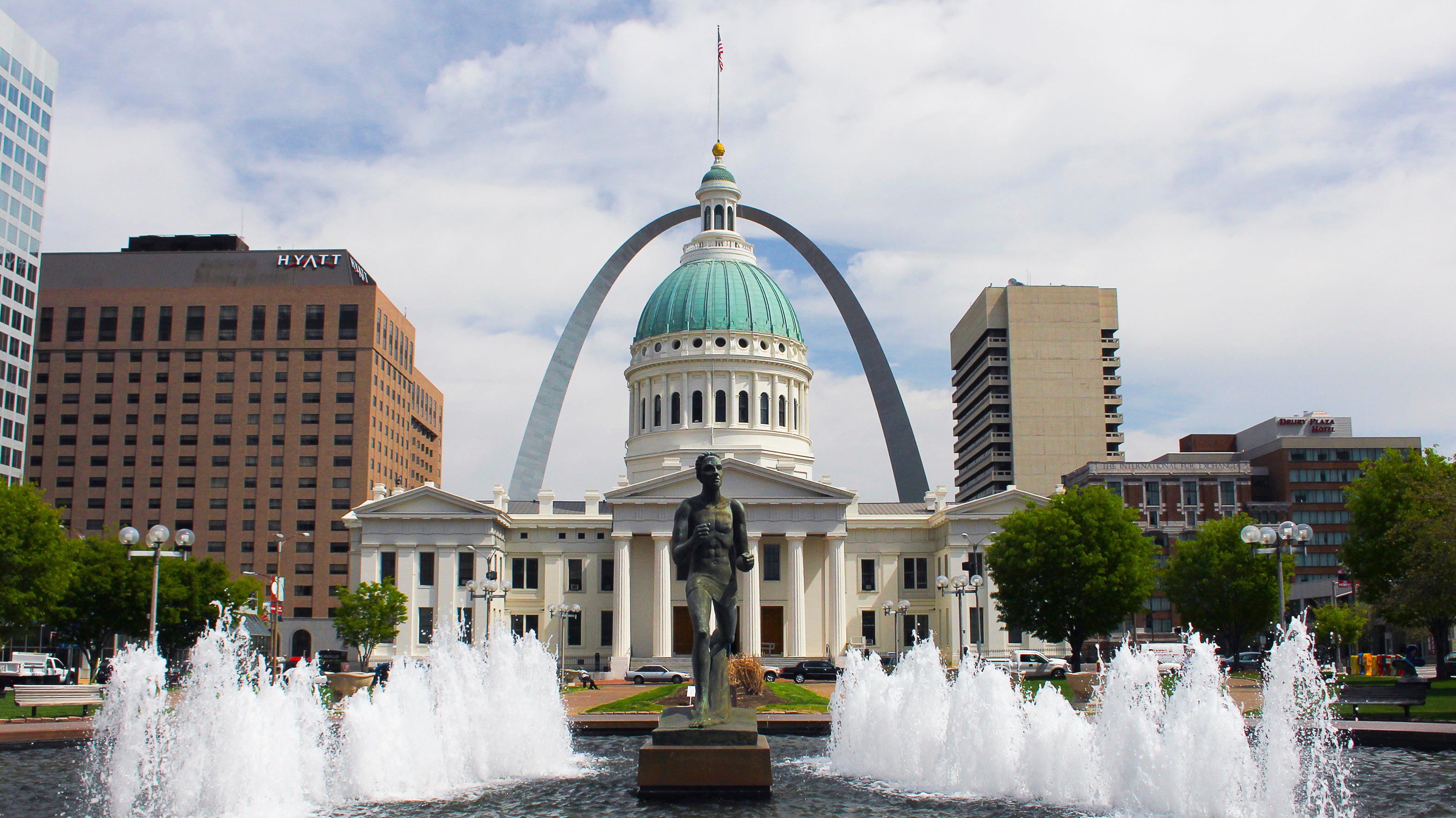 St. Louis Gateway Arch view