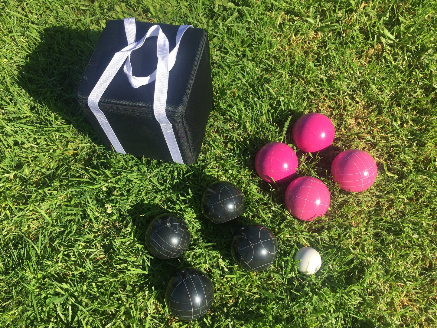 107mm Family Bocce Set with Black and Pink Balls with Black Bag