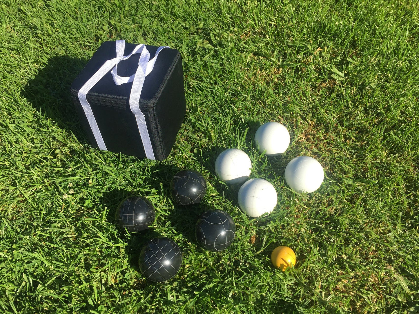 107mm Family Bocce Set with White and Black Balls with Black Bag