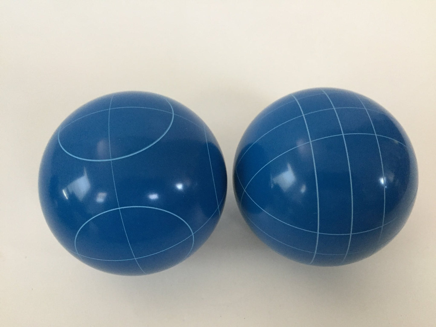 Choose from 9 colors Replacement 2 pack 107mm Family Bocce Balls with 2 different scoring patterns