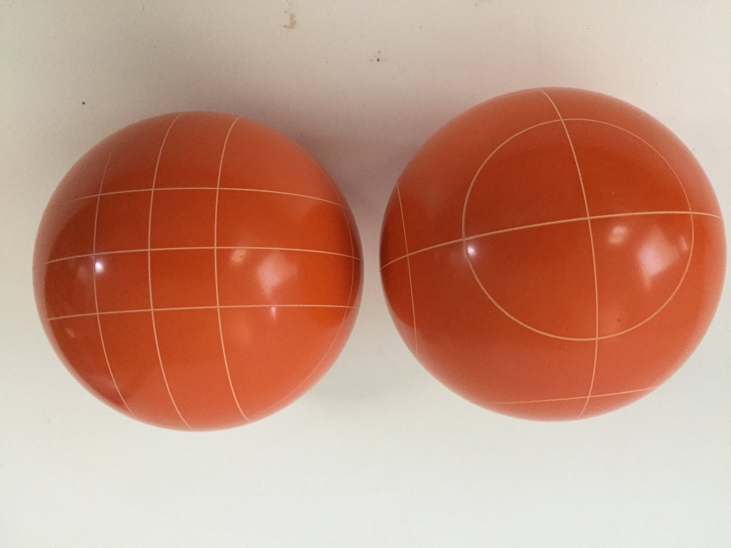 Choose from 9 colors Replacement 2 pack 107mm Family Bocce Balls with 2 different scoring patterns