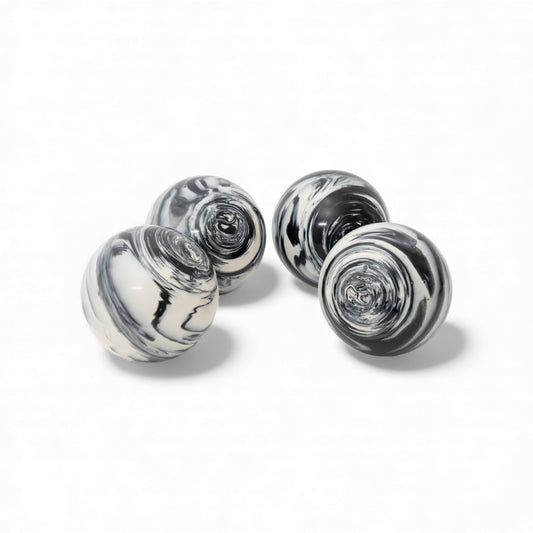 107 mm Black/White Marble 4-Ball Set