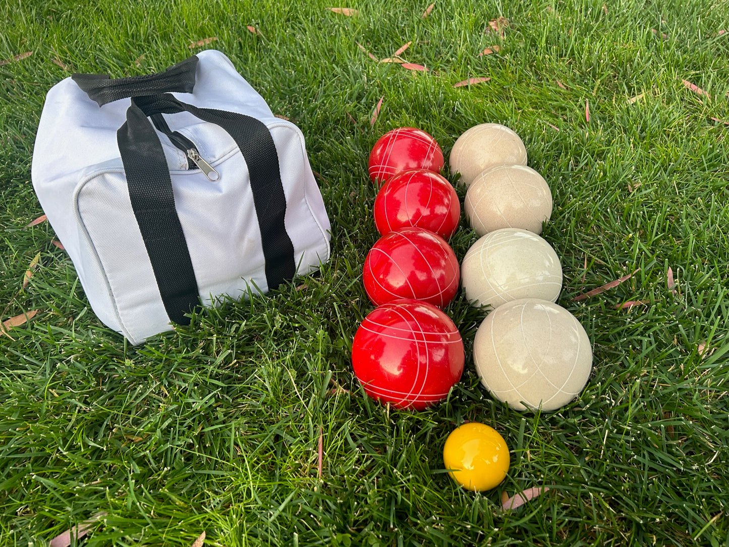 Japan, England, Denmark, Switzerland- White and Red 110mm EPCO tournament bocce set