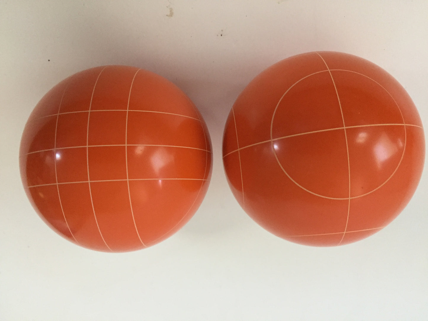 Pack of 2 - Replacement Bocce Balls - 107mm - Orange with 2 different scoring patterns