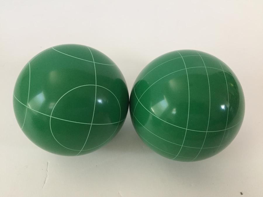 Choose from 9 colors Replacement 2 pack 107mm Family Bocce Balls with 2 different scoring patterns
