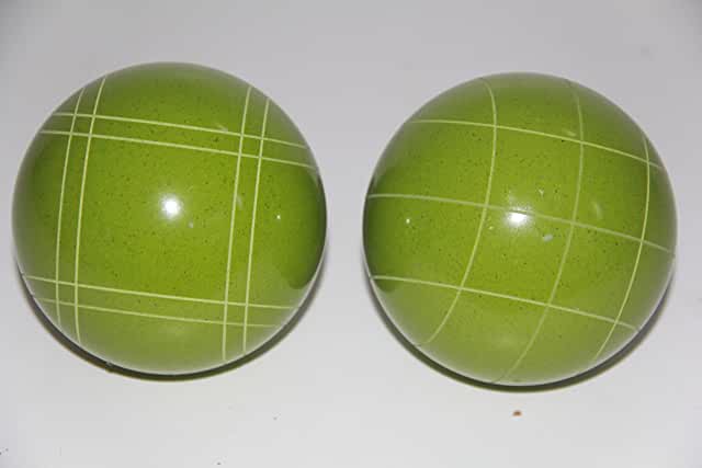 Replacement 2 Pack - EPCO Bocce Balls with Criss Cross and Close Curvey stripes - RUSTIC Green 110mm